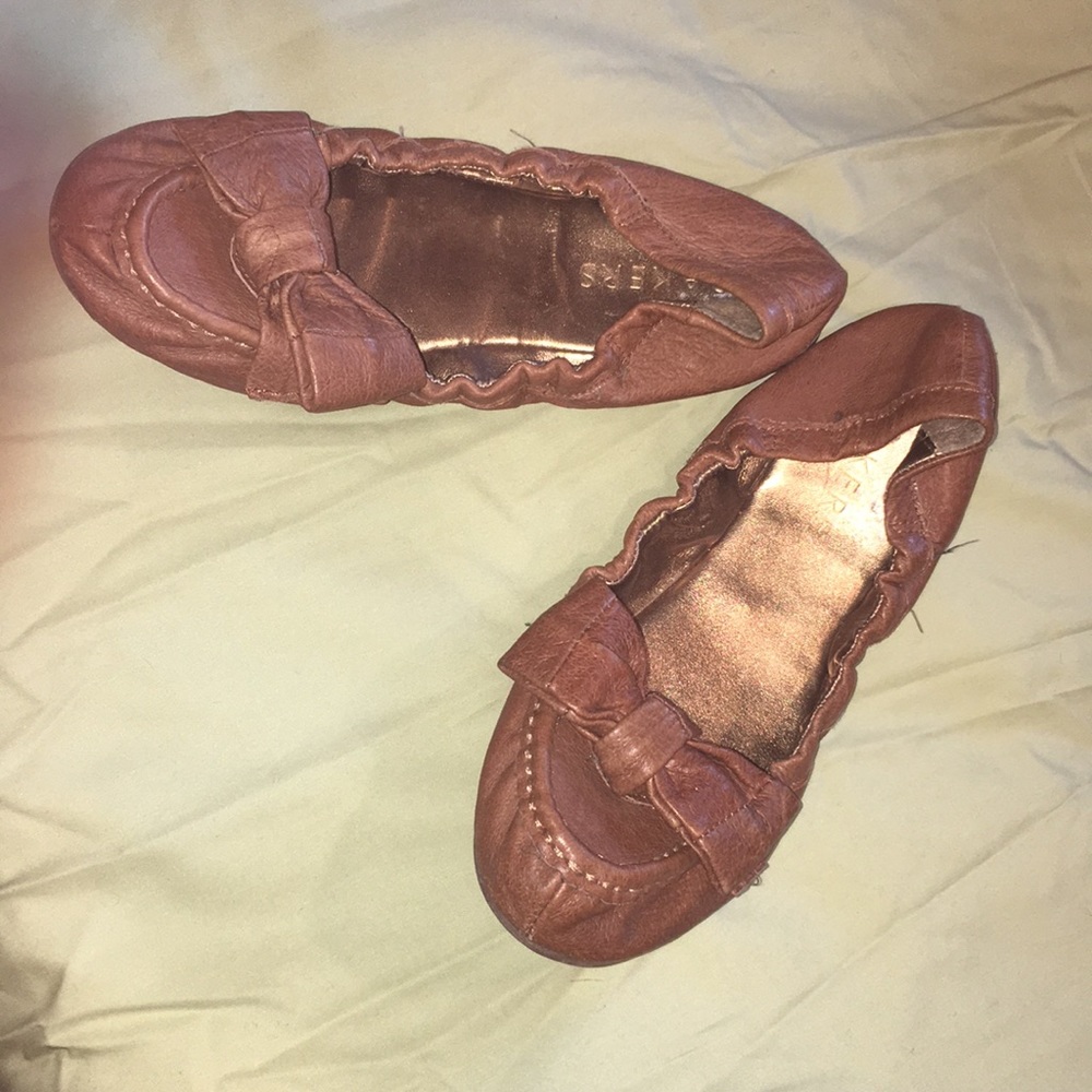 Worn only a handful of times ! Super comfortable